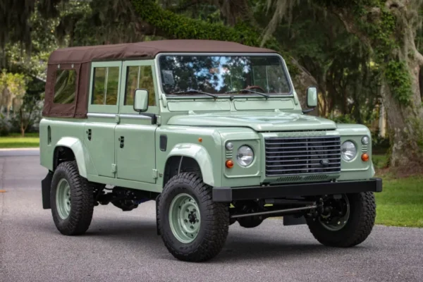 1995_land-rover_defender-110_iberian110gg-6-78850