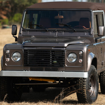 Custom Land Rover Defender | Land Rover